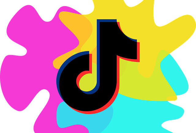 TikTok, YouTube, Instagram…